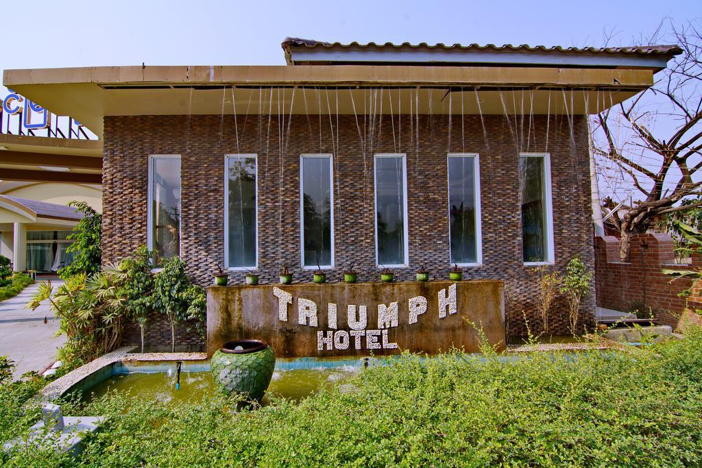 Triumph Hotel Mandalaj Kültér fotó