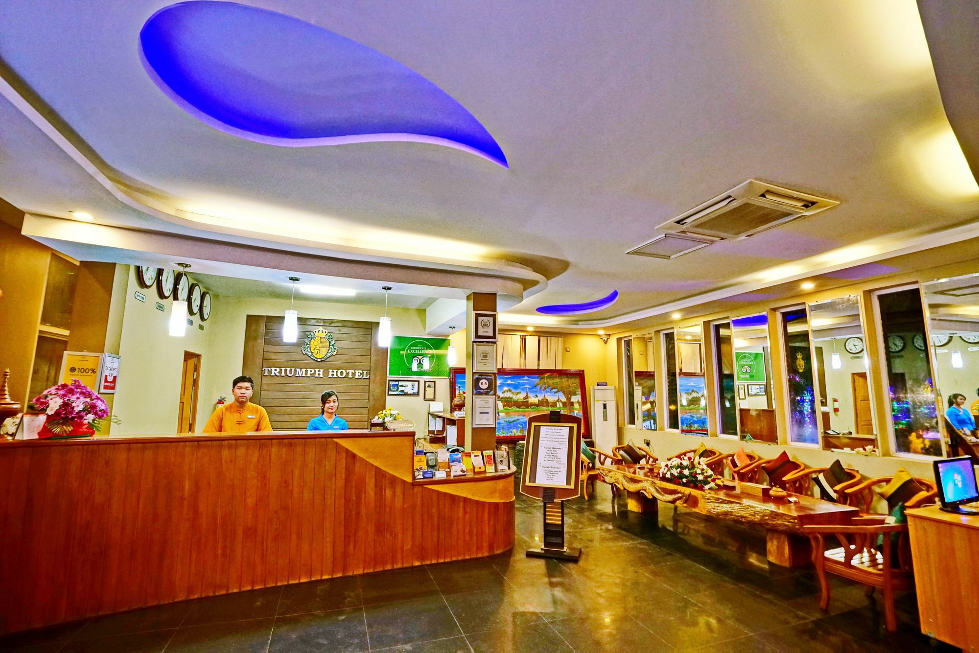 Triumph Hotel Mandalaj Kültér fotó